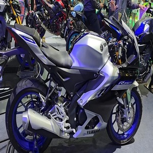 MEILLEURES VENTES NOUVEAU 2025 - 2026 Toute Nouvelle Moto Sportive R15m pour les Nouvelles Motos R15m Cylindrée 1000-1500cc - Product Image 1