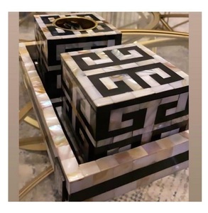 Caja de Almacenamiento Artesanal de Estilo Árabe, de Madera de Acacia con Incrustaciones de Nácar y Acrílico, Cuadrada, Tamaño y Color Personalizables, Decoración India - Product Image 5