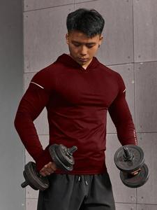 เสื้อฮู้ดออกกำลังกายแขนยาวทรงเข้ารูปสำหรับผู้ชาย เหมาะสำหรับการฝึกซ้อม ฟิตเนส เพาะกาย และการเล่นกีฬา - Product Image 3