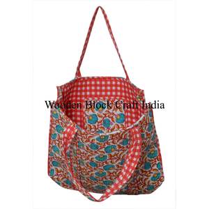 Sac fourre-tout de plage en coton imprimé, grand sac à main matelassé, design personnalisé, imprimé floral, écologique, vente en gros - Product Image 3