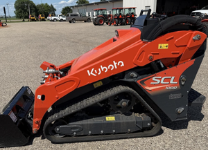 Kubota SCL1000 Skid Steer Loader avec chargeur frontal Prix peu coûteux pour un produit de qualité - Product Image 6