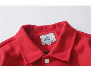 Chaqueta universitaria ligera de colección de invierno al por mayor, parches con diseño de logotipo personalizado, cierre con botones, tejido lavado procesado - Product Image 2