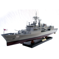 Maquette de bateau HMAS WARRAMUNGA FFH152 en bois d'acacia - Peinte, imitation antique, style européen, décoration intérieure avec caractéristiques régionales européennes