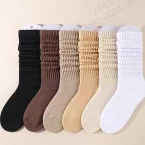 El mejor producto Calcetines de calor de invierno de alta calidad personalizados todos los procesadores y materiales Estilo de lujo Cuello con capucha de lana y lana - Product Image 3