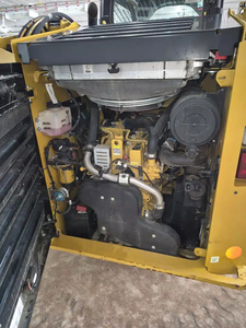 Cargadora de orugas compacta Cat 287D/246D3 de 4 toneladas, usada/nueva, en buen estado, de alta calidad y original. - Product Image 6