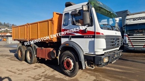Camion benne d'occasion Mercedes-Benz SK 2535 6x4 de 1995, 25 tonnes, diesel, pour le transport de charges lourdes et le transport de matériaux dans le secteur de la construction et de l'exploitation minière - Product Image 4