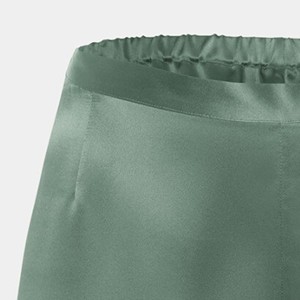OEM pantalones cortos brillantes sedosos de moda para las mujeres Sexy corto de verano de seda delgada playa Casual algodón transpirable corto femenino para niñas - Product Image 3