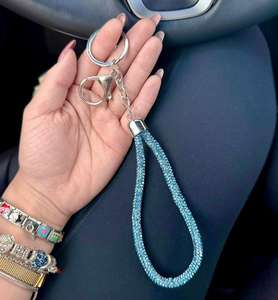 Cordón de llavero hecho a mano con cuentas de semillas para mujer, llavero de cordón de cuentas de semillas hecho a mano personalizado para insignia de identificación - Product Image 3