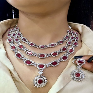 Ensemble de collier de mariée à trois rangs en diamant américain taille étoile avec boucles d'oreilles, ensemble de bijoux de luxe parfait pour les soirées, les mariages - Product Image 1