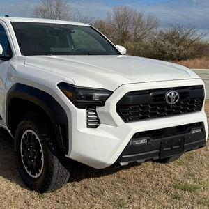 Tacoma TRD Off-Road 2025, Doble Cabina, 4x4, Turbo de 4 Cilindros, Paquete Premium TRD Off-Road, Sin Modificar - Product Image 1