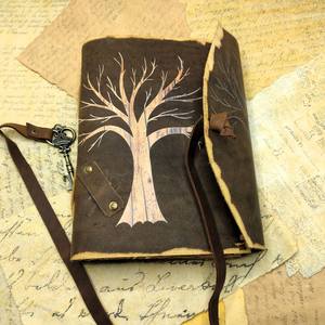 Carnets en cuir véritable Arbre de Vie avec clé, fait main, style antique, reliure artisanale, papier non ligné à bords festonnés, cadeau - Product Image 2