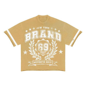 Ropa de calle con impresión de logotipo personalizado para hombre, conjuntos de dos piezas de algodón de verano, conjunto de camisetas y pantalones cortos con estampado de pantalla para hombre - Product Image 3