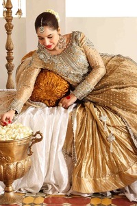 Exquisite Bridal <b>Dress</b> <b>Wedding</b> Gown Floor Length Elegant Designer Formal Occasion Fit - Product Image 6