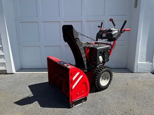 Quitanieves a gasolina autopropulsados de 277 cc y 28 pulgadas de dos etapas en venta - Product Image 4