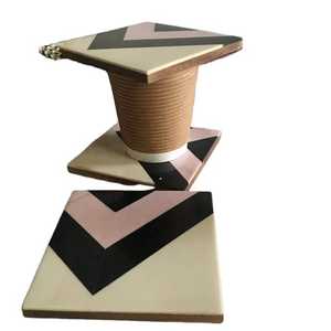 Compre un Juego de Posavasos de Madera de Roble, Posavasos Cuadrados de Madera para Tazas de Té, para Uso en el Hogar, Hoteles y Restaurantes, Precio Bajo, Hechos a Mano en India - Product Image 3