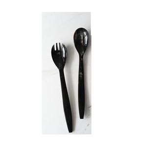 Ensemble de cuillères en corne de vache avec des textures artisanales et une beauté polie parfaite pour le service naturel et la décoration intérieure - Product Image 5