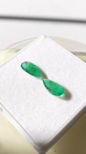 Paire d'émeraudes naturelles de qualité AAA 6.15 carats coupe poire couleur verte polissage brillant pour bijoux-pierres précieuses en vrac IGI - Product Image 6