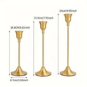 Bougeoir artistique en aluminium fini doré fait à la main pour un arrangement décoratif intérieur de maison traditionnel et moderne - Product Image 6