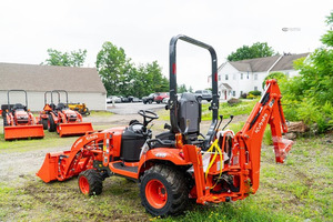 Para Tractor Agrícola BX23S de 30 HP - Product Image 2