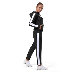 Ensemble de survêtement personnalisé deux pièces pour femme en molleton de coton, effet vieilli, zippé, écologique, séchage rapide, comprenant un sweat à capuche et un short de jogging - Product Image 5