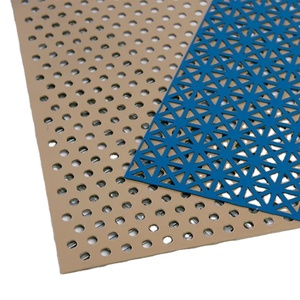 Bảng điều khiển đơn trang trí hoa chạm khắc màn hình lưới nhôm đục lỗ để xây dựng mặt tiền với dịch vụ hàn và đục lỗ - Product Image 1