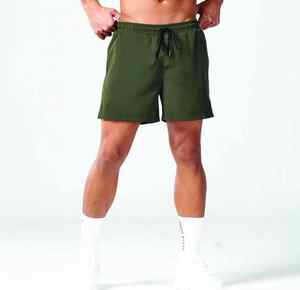 Vente en gros de shorts de sport pour hommes, shorts de gymnastique décontractés, pantalons avec caractéristiques anti-rides et écologiques, service OEM disponible - Product Image 1