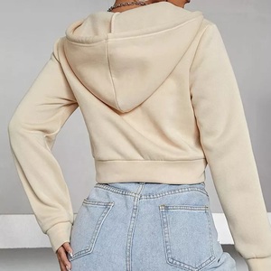เสื้อฮู้ดเอวลอยมีซิปสำหรับผู้หญิงเสื้อฮู้ดลำลองเสื้อครอปซิปรูดซิปเสื้อฮู้ดเสื้อครอปโลโก้ที่กำหนดเองย้อมได้ - Product Image 5