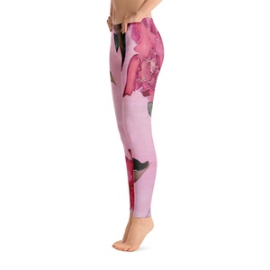 Ropa de entrenamiento sublimada para mujer, ropa de gimnasio sostenible, estiramiento activo de cuatro vías, PRODUCCIÓN DE FÁBRICA ecológica. - Product Image 3