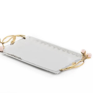 Premium aluminum serving <b>tray</b> for food and <b>drinks</b> with a stylish finished ideal for home parties and catering services - Product Image 4