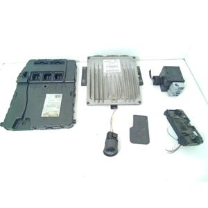 KIT D'UNITÉ DE COMMANDE MOTEUR RENAULT Mégane II Série 8200399038 K9K 724 Diesel 1500 (02>06) - Product Image 1