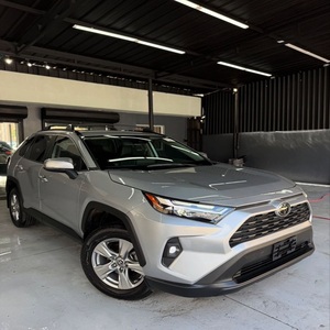 RAV 4 Limited 2024, SUV de 4 Puertas, Muy Solicitado - Product Image 2
