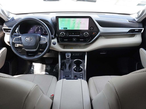 Toyota Highlander Híbrido Platinum 2023 Usado, Tracción Total, Automático, Volante a la Izquierda, Asientos de Cuero, Arranque Remoto, Bluetooth, Tercera Fila de Asientos, Luces, R18 - Product Image 2