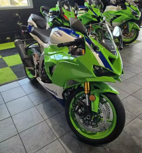 มอเตอร์ไซค์สปอร์ตไบค์ ABS รุ่นดั้งเดิม ปี 2025 นินจา ZX-6R ซูเปอร์ไบค์ ปี 2025 - Product Image 6