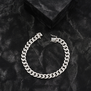 สร้อยข้อมือฮิปฮอปแบบคิวบันลิงค์ 8 มม. ประดับเพชรแท้รับรองโดย GIA ทำจากเงินสเตอร์ลิง สำหรับทุกเพศ ของขวัญสุดหรู แฟชั่นโดดเด่น - Product Image 1