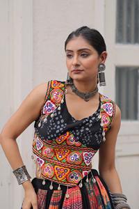 ชุดเทศกาลพิมพ์ลาย Georgette กับ gamthi ทำงาน lehenga choli ส่งออกทั่วโลกจาก surat - Product Image 6