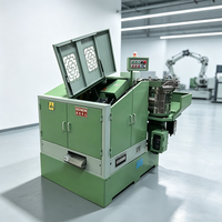 Machine à rouler les fils industrielle automatique pour le traitement des préformes de vis en acier au carbone et en acier allié