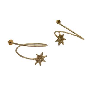 Pendientes de tuerca grandes de estilo rizado de aro único chapado en oro, ajuste de bisel de latón hecho a mano Premium para niñas y mujeres SKU6524 - Product Image 1