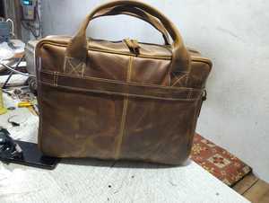 Customized Logo Waterproof Genuine Leather Business <b>Laptop</b> Bag <b>for</b> Men/Women Office Use with File <b>Cover</b> - Product Image 4