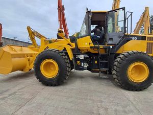Retroexcavadora Remolcable Komatsu WB97R-5 con Motor de Componentes Clave, Garantía de 2 Años, Origen Estadounidense, Buen Estado, Peso 465 kg - Product Image 3
