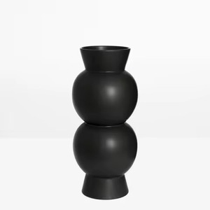 Jardinière en métal doré mat Vase floral élégant pour la décoration intérieure Salle à manger moderne et décoration intérieure de salon - Product Image 2