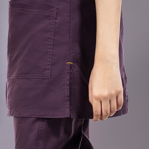 Conjunto de uniformes médicos de hospital personalizados con tarifa de fábrica 2025/uniforme médico de belleza antiarrugas Tops con cuello en V uniformes de enfermería para mujeres - Product Image 4