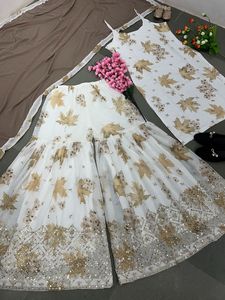Designer indien et pakistanais vêtements ethniques ensemble 3 pièces Georgette Kurti Sharara Gharara robe prête à l'emploi brodée de paillettes - Product Image 5