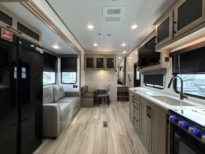 Nuevo K-e-y-s-t-o-n-e C-o-l-e-m-a-n L-e-g-a-c-y 3000LOFT 2026 listo para la venta - Product Image 3