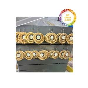 Pendientes elegantes de ratán para decoración de atuendos de moda, conjunto de joyería vintage de lujo, ideal para celebraciones de fiestas navideñas - Product Image 1