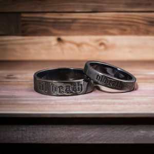 Anillo de Plata con Esmalte Negro 'Hasta la Muerte', Anillo de Compromiso y Aniversario Apilable de Moda, con Diseño Invisible - Product Image 4