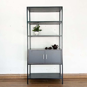 KS68182 Librería para Sala de Estar con Cajones, Madera de Caucho y Estructura de Hierro, Tipo de Instalación Vertical - Product Image 3
