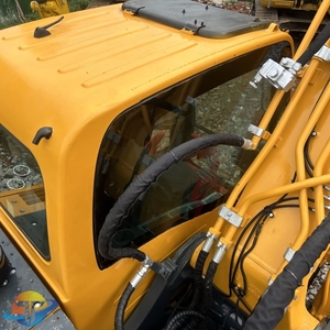 Excavadora Hyundai 220LC-9C Usada de Alta Calidad, Modelo 2022, 720 Horas, Buen Estado - Product Image 4