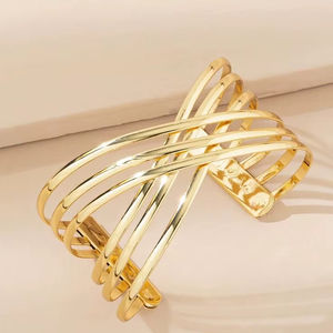 Bracelet en métal de qualité supérieure, fabriqué avec des matériaux durables, offrant un ajustement confortable, un look élégant et une longue durée de vie pour un usage quotidien. - Product Image 1