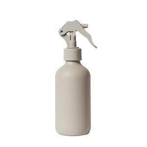 थोक पीईटी प्लास्टिक स्प्रे बोतल 200ml समाशोधन पैकेजिंग दौर कंधे उच्च दबाव बाल कंडीशनर सफेद स्प्रे बोतल - Product Image 1