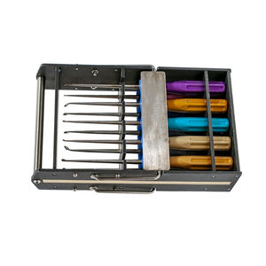 Plateau de stérilisation et de rangement pour curettes manuelles en acier inoxydable, support pour instruments médicaux, fentes sécurisées, manipulation sécurisée, transport chirurgical - Product Image 2